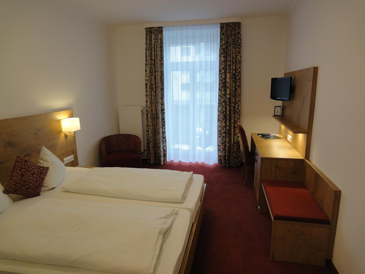 Hotel Krone Rielasingen-Worblingen Ngoại thất bức ảnh
