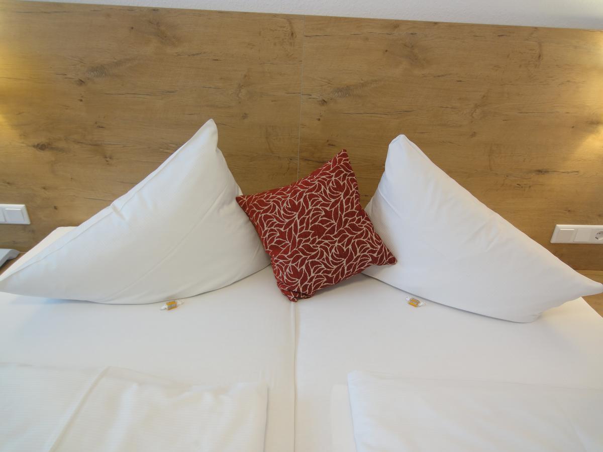 Hotel Krone Rielasingen-Worblingen Ngoại thất bức ảnh